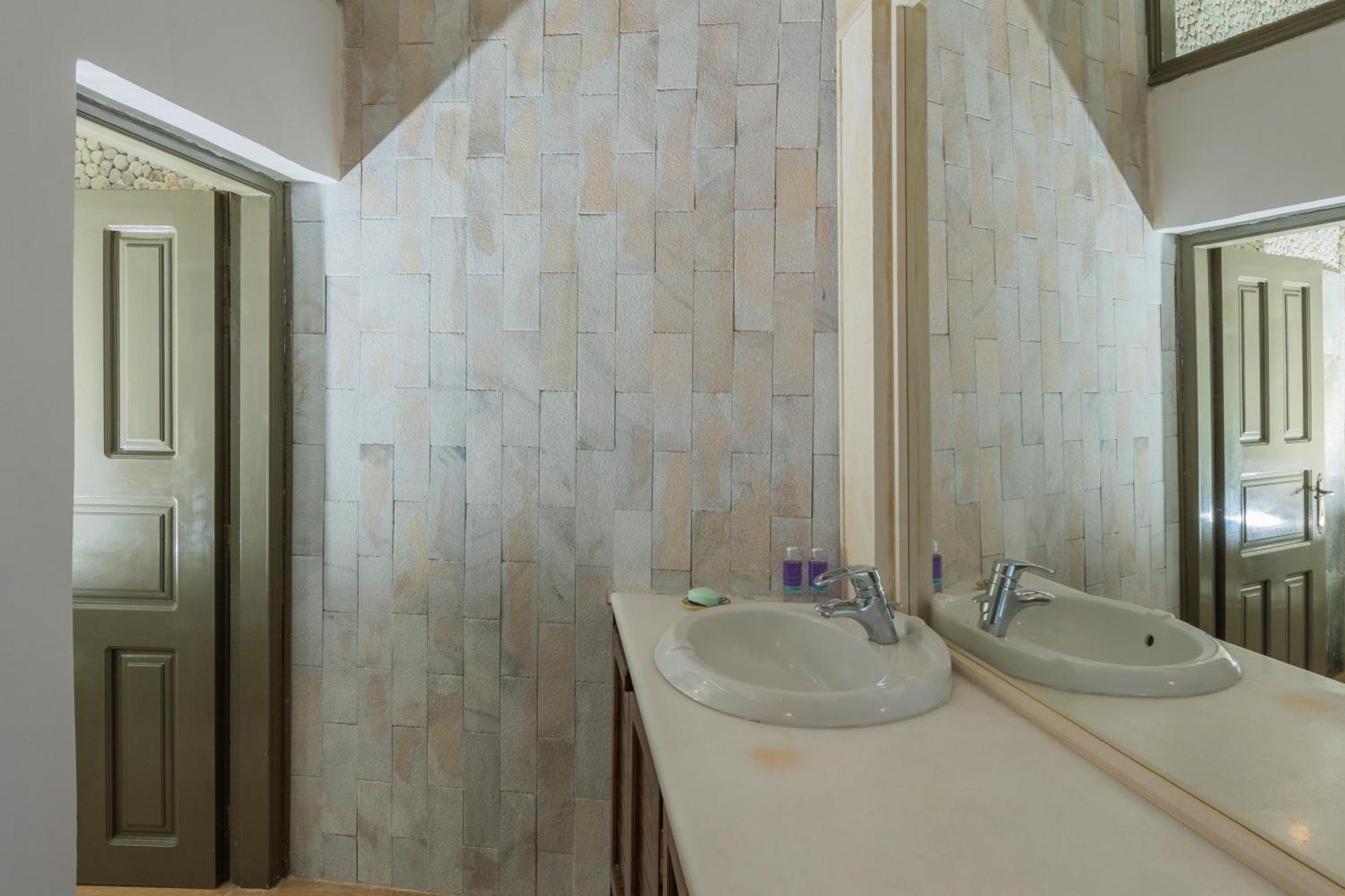 Anthos Caldera Suites 산토리니 외부 사진